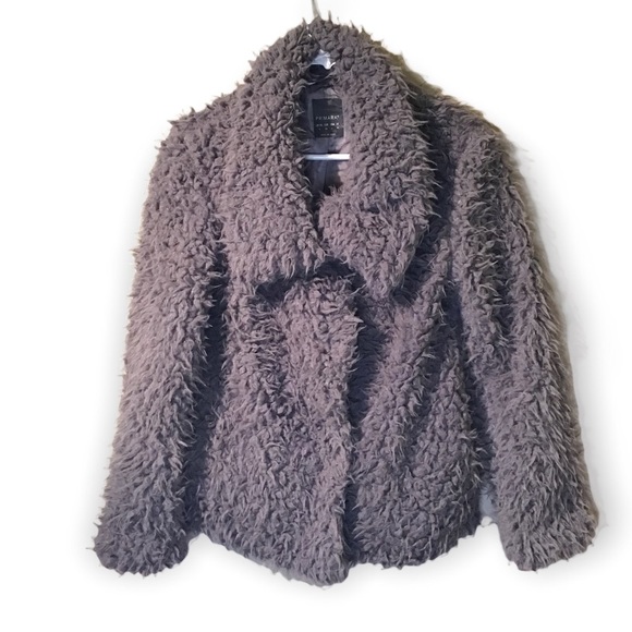 Grey cozy and soft teddy bear Sherpa faux fur coat - Picture 1 of 15